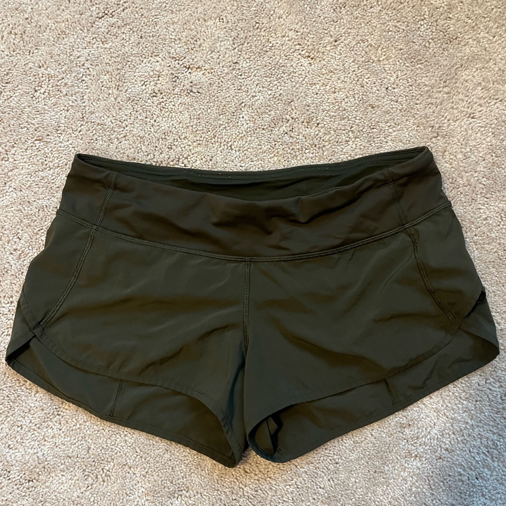 Lululemon shorts 2.5” in olive green